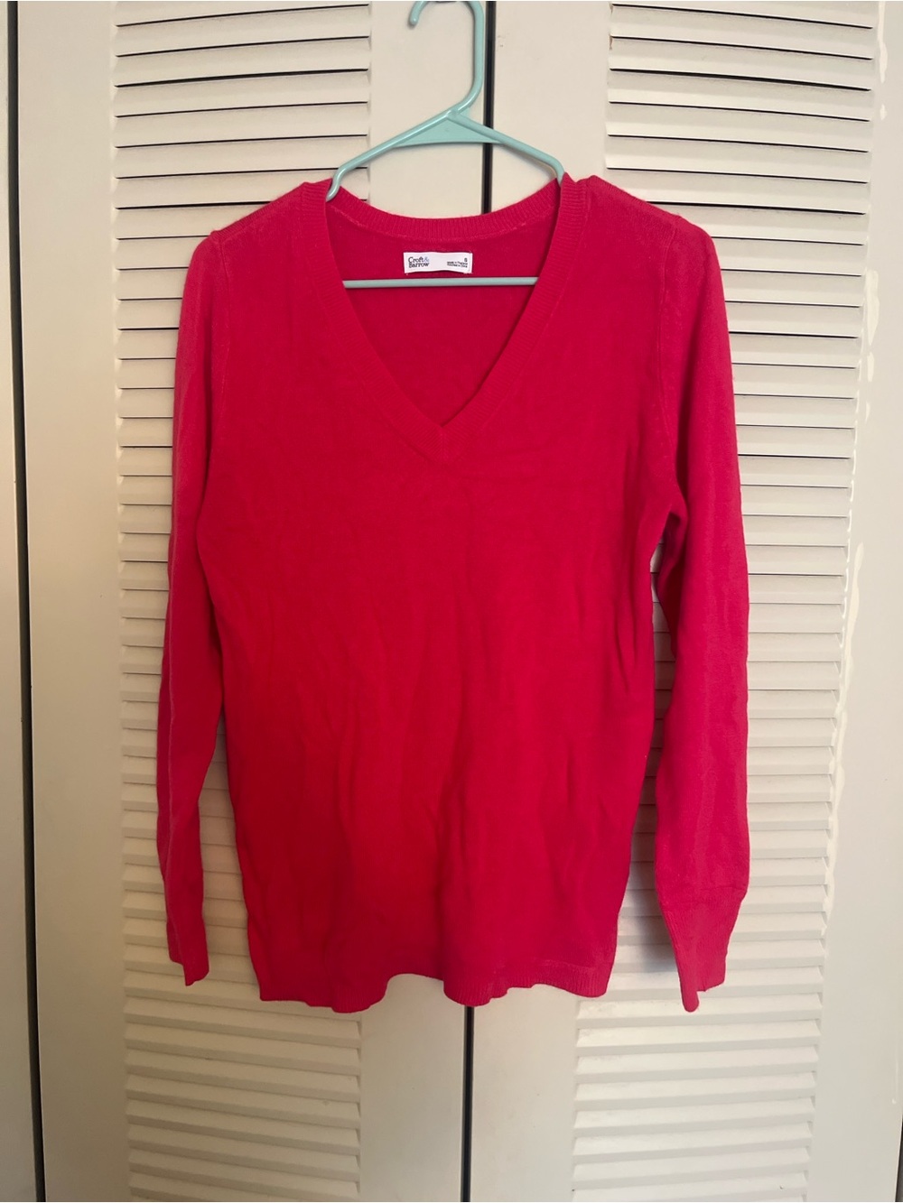 croft & barrow Bright Pink V-Neck Sweater